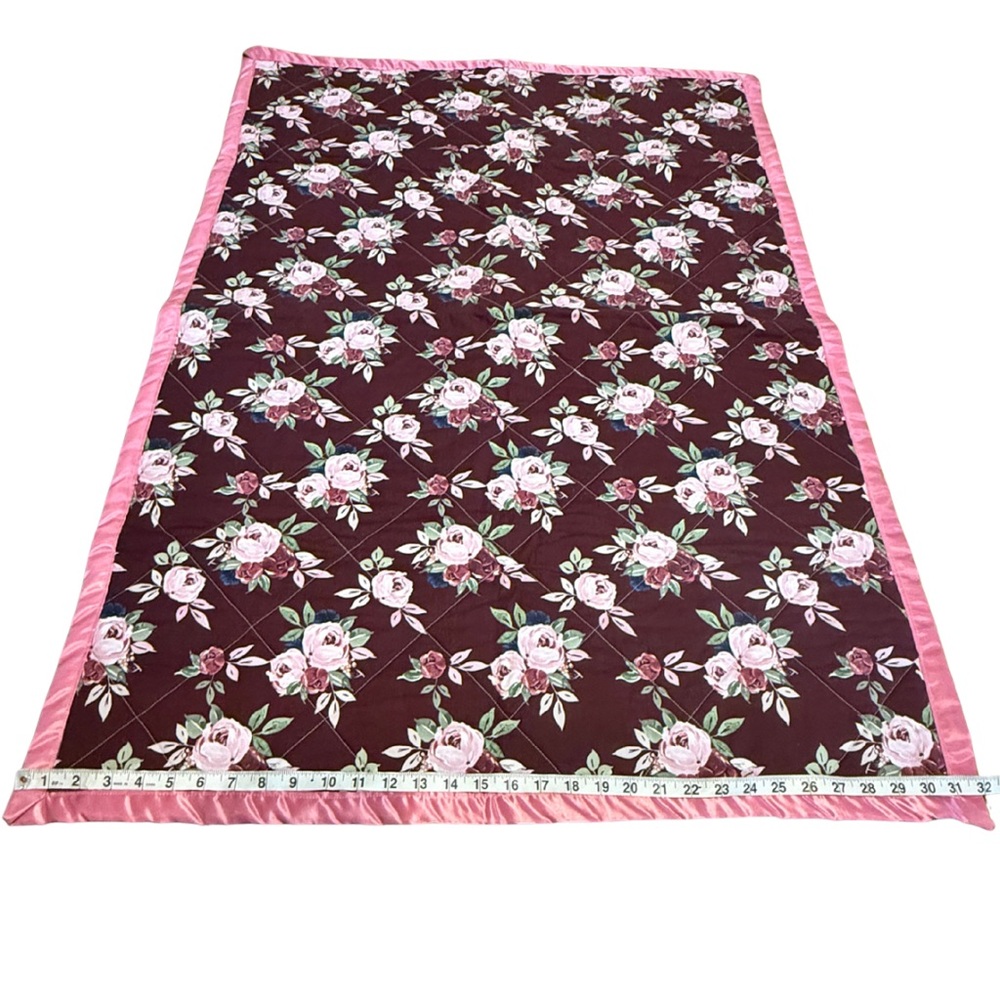 Handmade Pink Patchwork Baby Quilt 32x45 | Floral Reversible Blanket | New - Picture 5 of 6